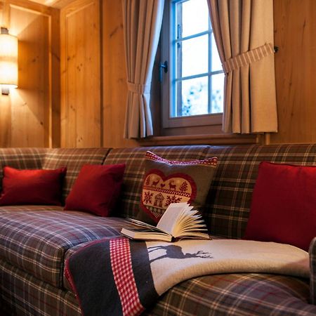 Chalet Berghof Sertig Clavadel Quarto foto